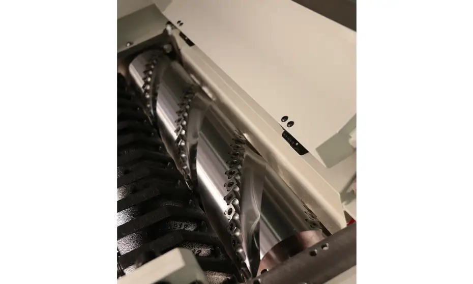 SCM-Abrichthobelmaschine-F410undF520