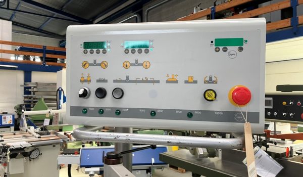 bc-14295-0a390bd4a7eef16be5dc39791ffdc410