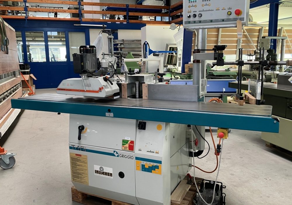 bc-14295-a1eccf08aef01c256a070a214c11bb87