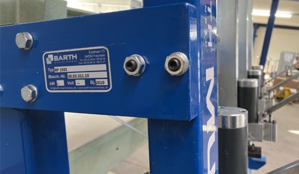 bc-14318-de1e3384503e2a2422eef777e5fd1402